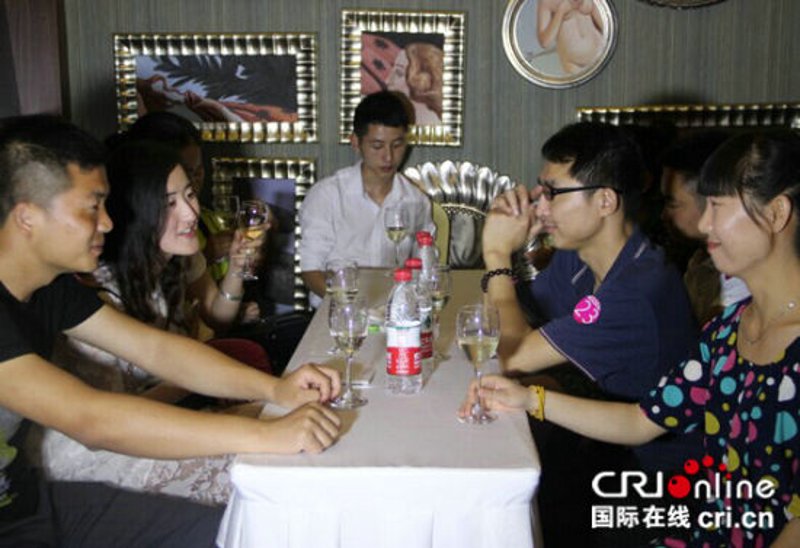婚恋相亲群：匹配还是陷阱？